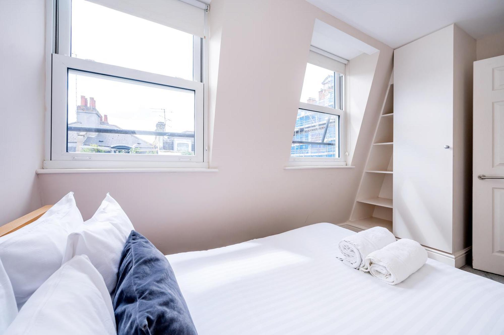 Paddington Modern Apartments Лондон Экстерьер фото