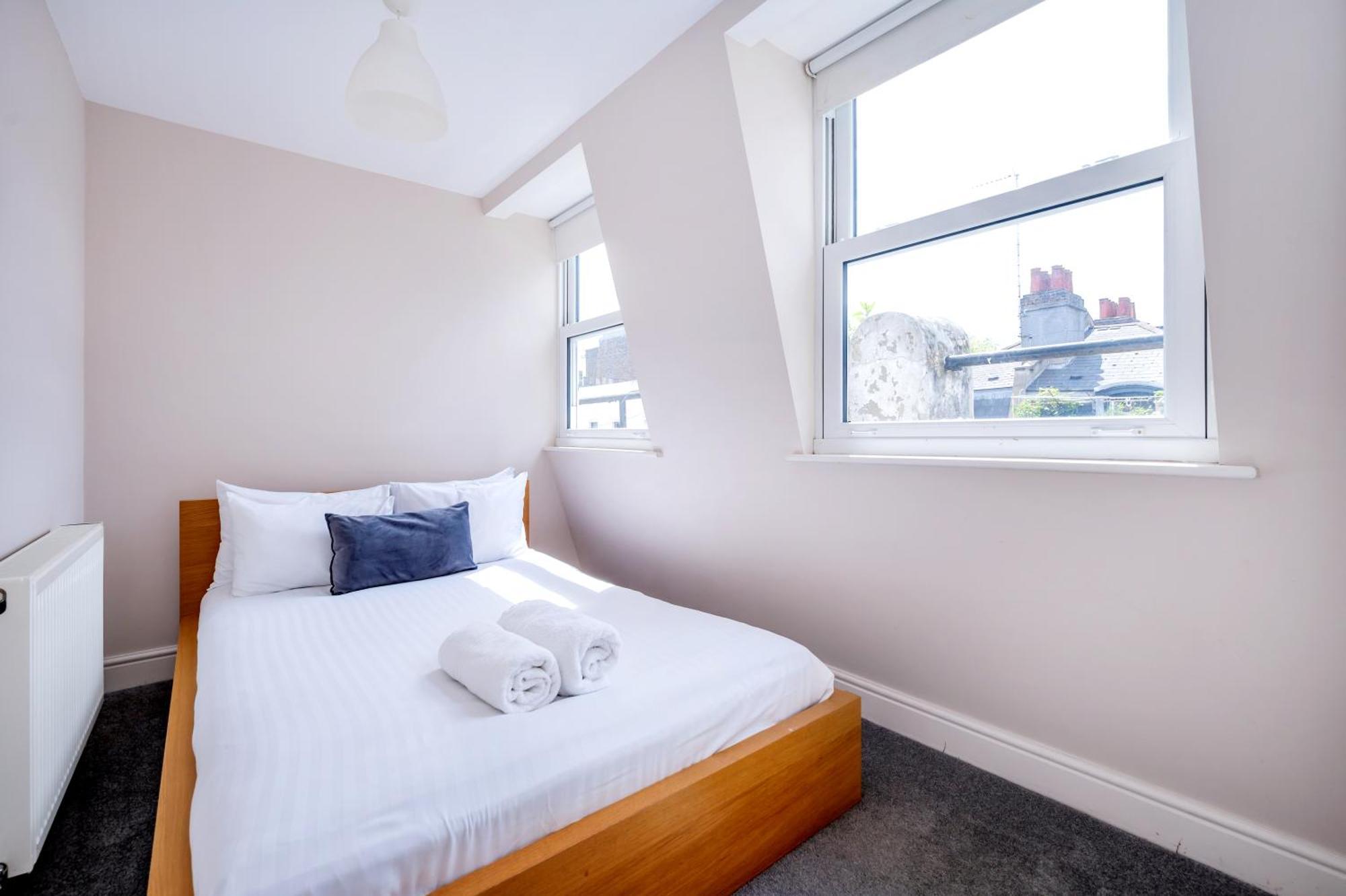 Paddington Modern Apartments Лондон Экстерьер фото