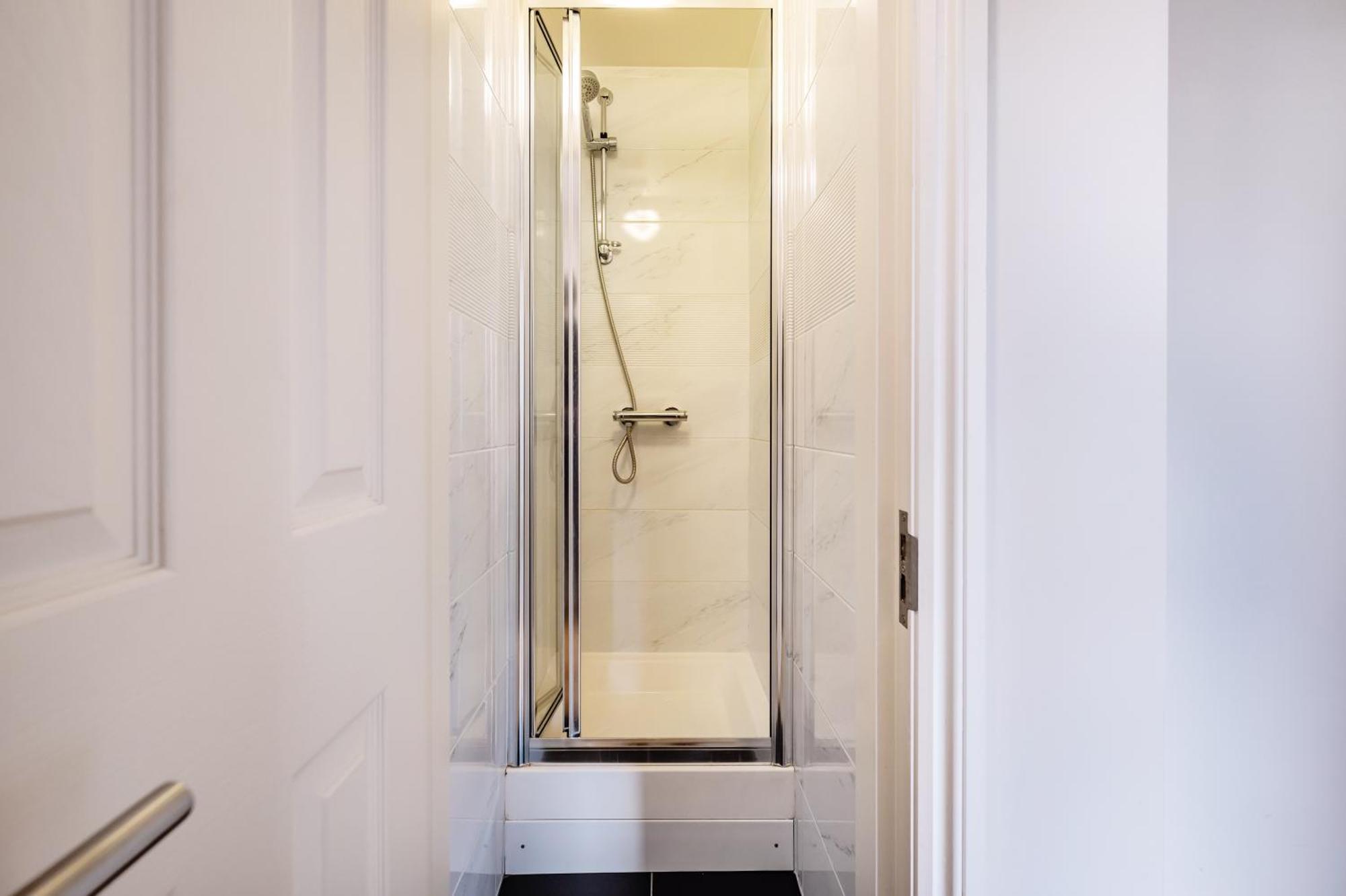 Paddington Modern Apartments Лондон Экстерьер фото