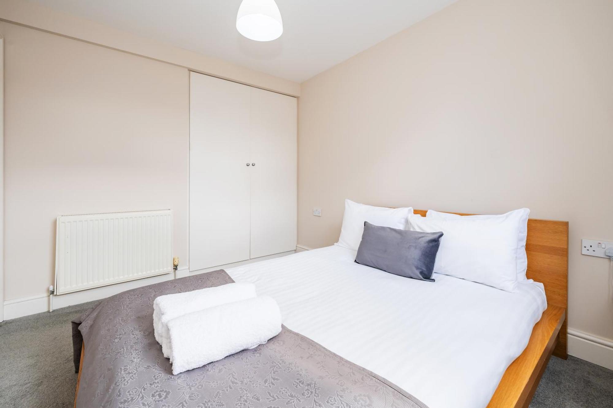 Paddington Modern Apartments Лондон Экстерьер фото