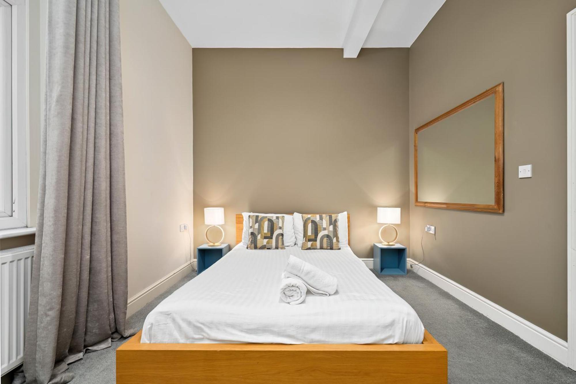 Paddington Modern Apartments Лондон Экстерьер фото